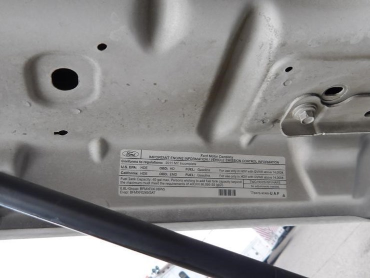 2011-ford-f550-image-10