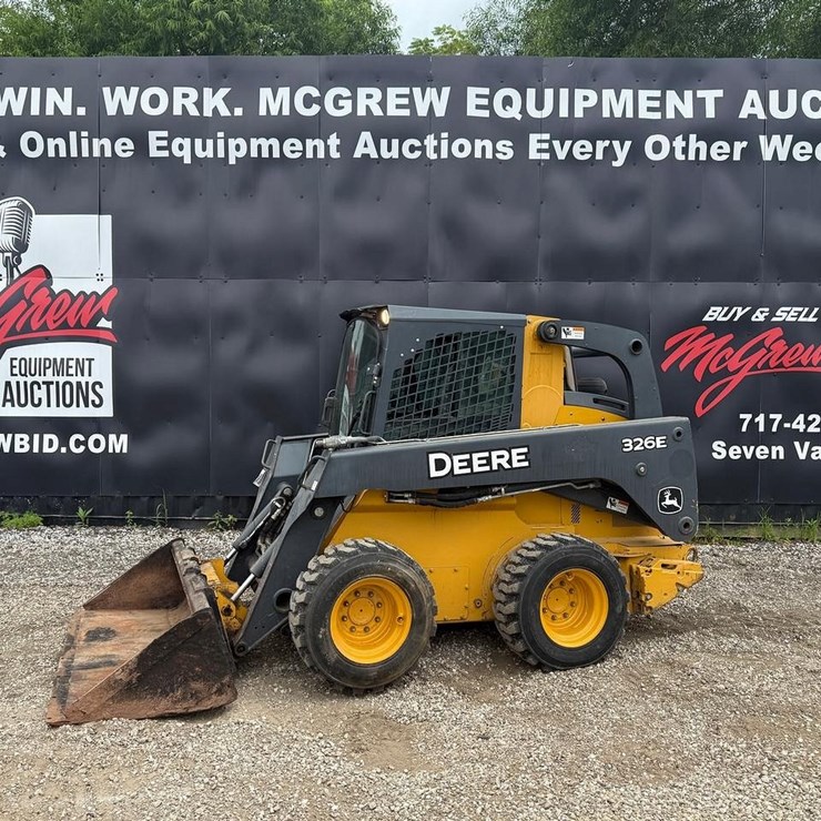 2016 DEERE 326E