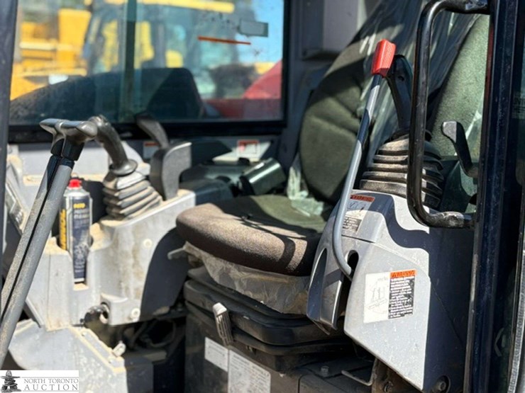 2020-kubota-kx080-4-image-13