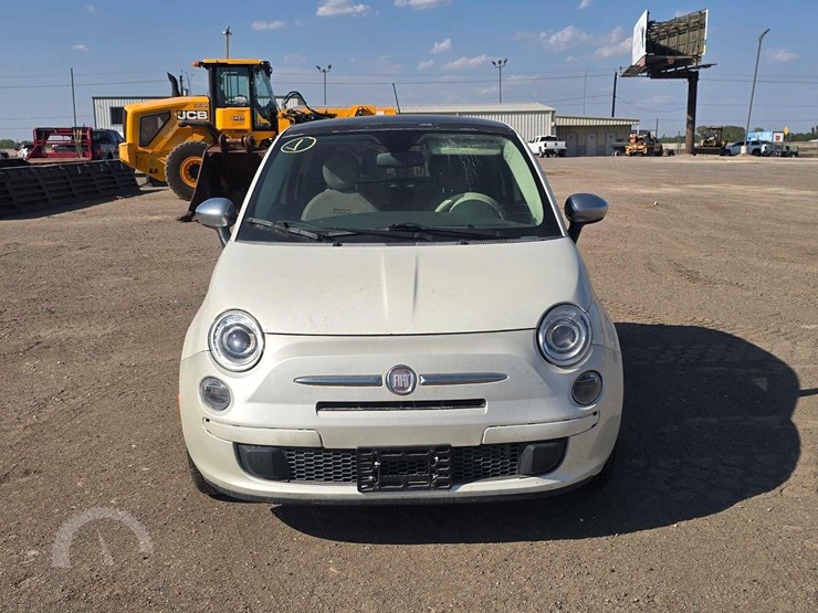 2012-fiat-500-image-7