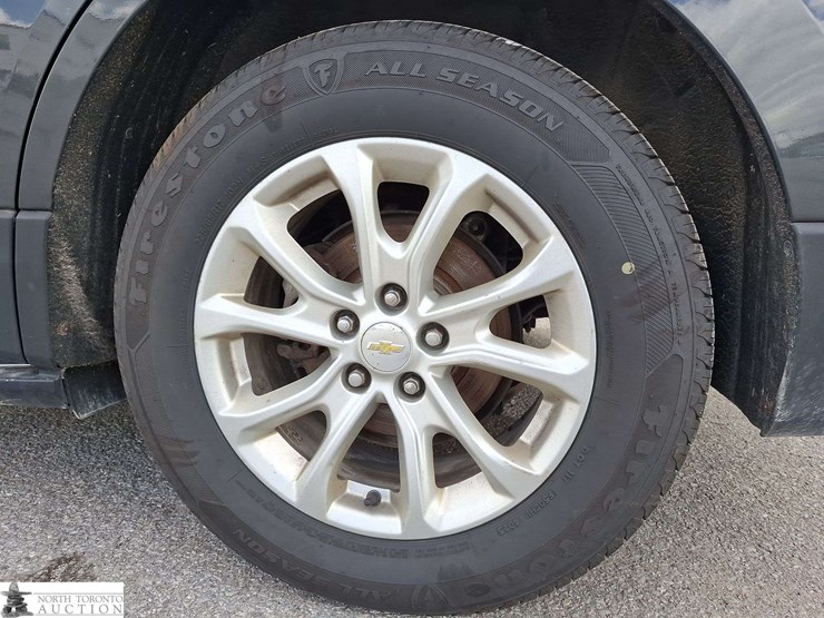 2018-chevrolet-equinox-image-17
