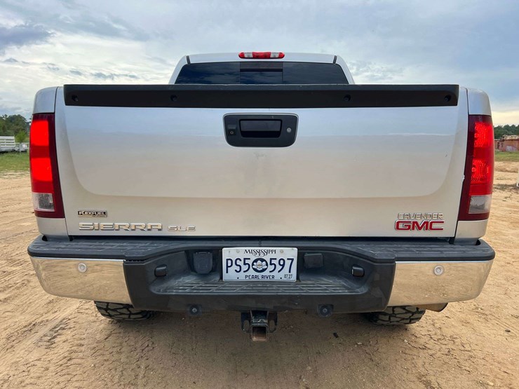2012-gmc-sierra-1500-sle-image-6