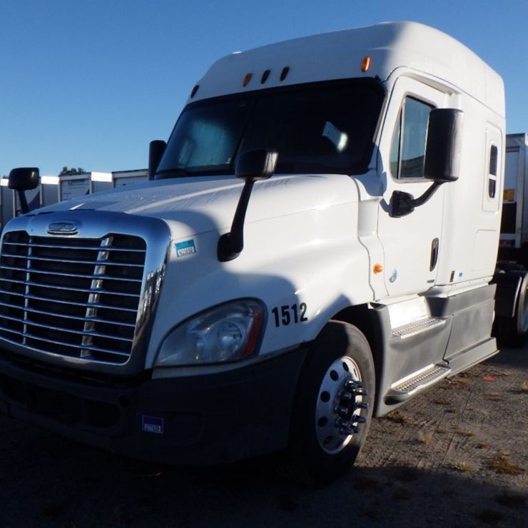 2014 FREIGHTLINER CASCADIA 125