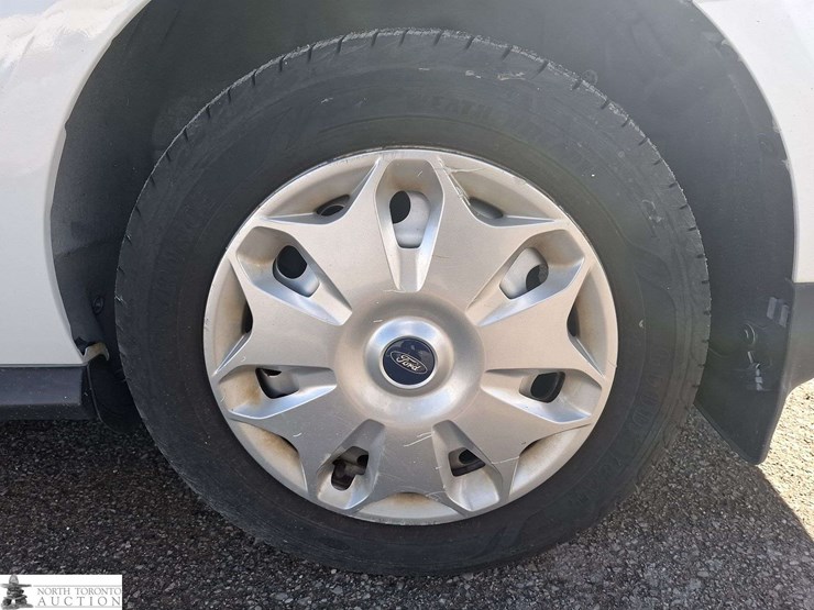 2015-ford-transit-connect-image-17