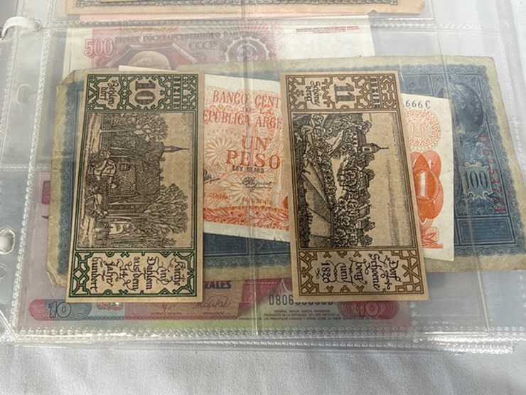 #40308-•-foreign-currency-bank-notes-image-41
