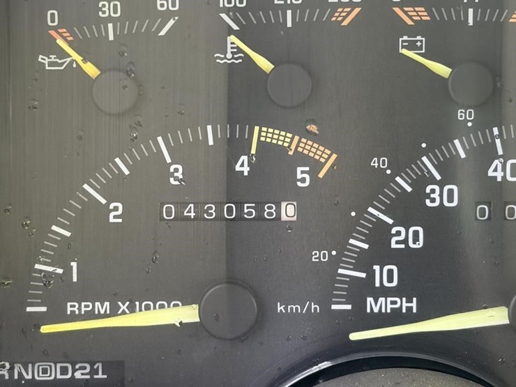 1993-chevrolet-3500-image-14