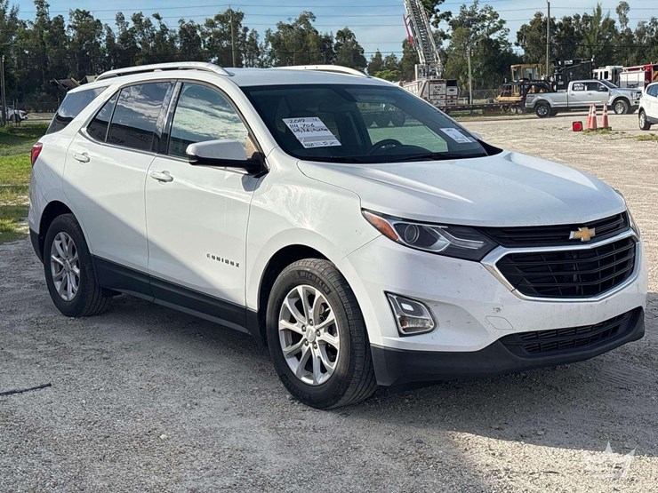 2019-chevrolet-equinox-image-2