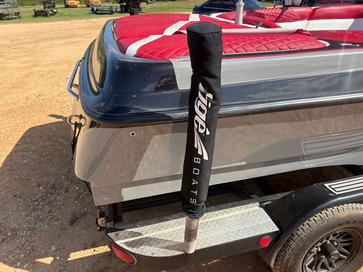 2000-tige-24v-ski-boat-w/-trailer-image-28