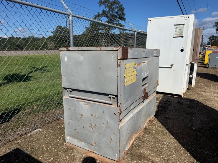 #7522-•-job-box-with-contents-image-2