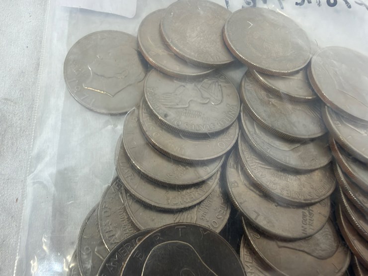 #40147-•-(50)-1970s-dollar-coins-image-18
