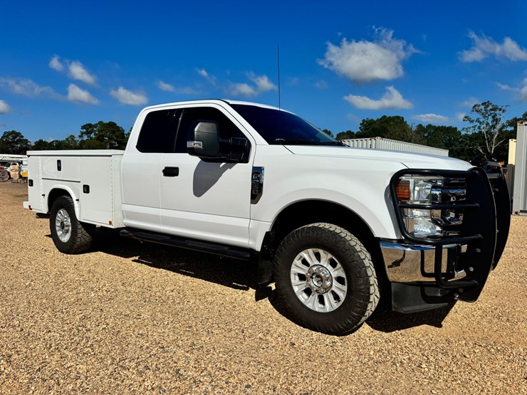 2020-ford-f250-xlt-image-7