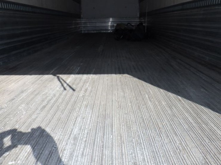 2016-international-durastar-4300-image-11