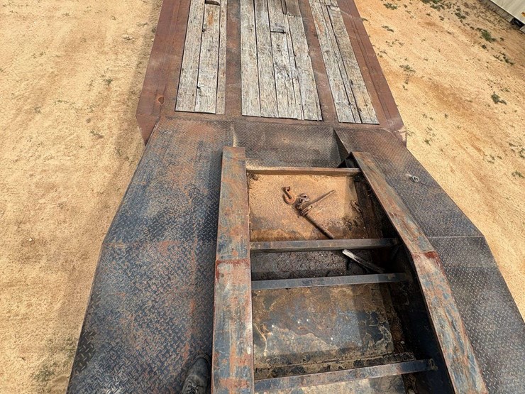 2007-viking-lowboy-image-14
