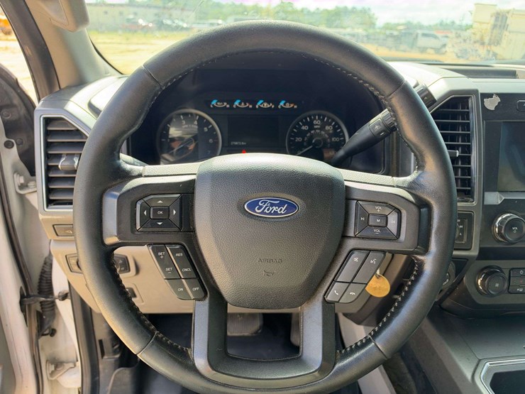 2019-ford-f150-xlt-image-12