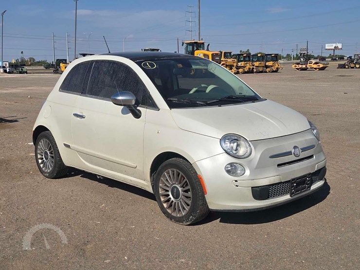 2012-fiat-500-image-2