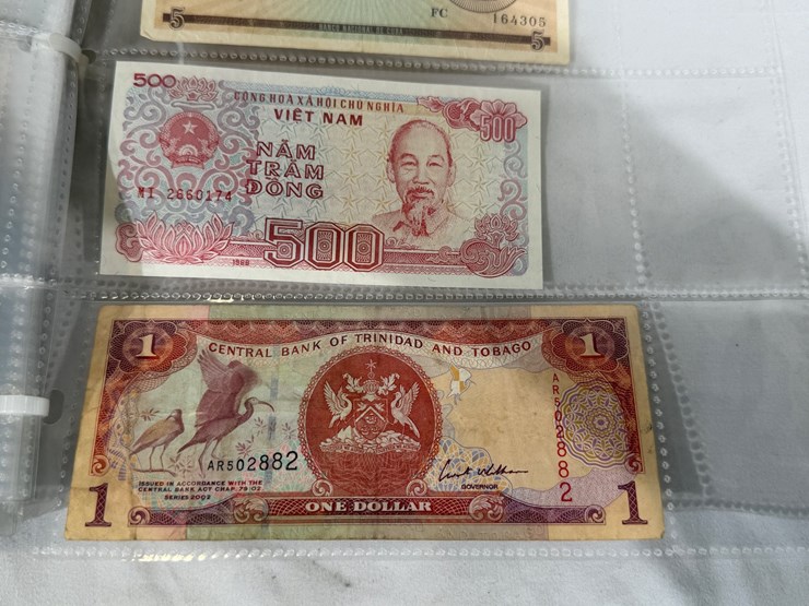 #40307-•-foreign-currency-bank-notes-image-175