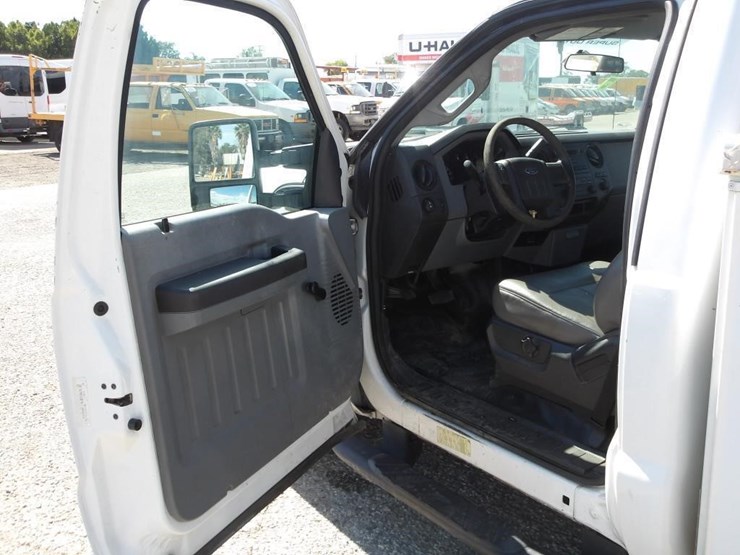 2014-ford-f250-image-14