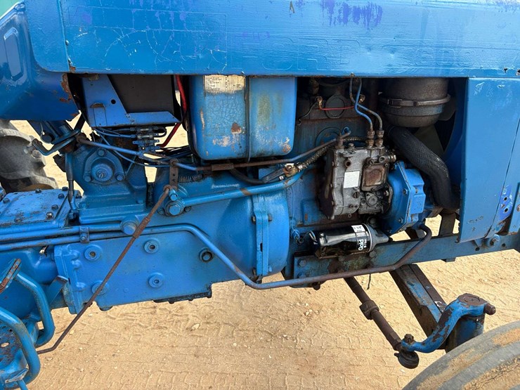 ford-3000-image-19