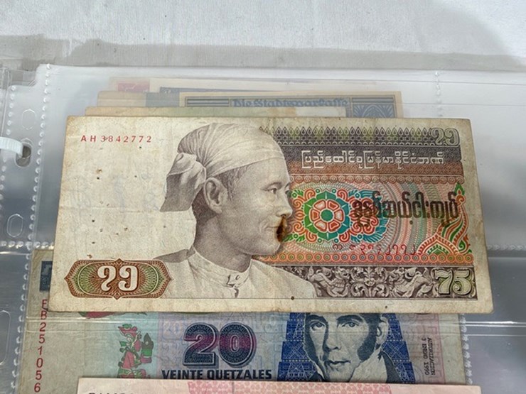 #40308-•-foreign-currency-bank-notes-image-92