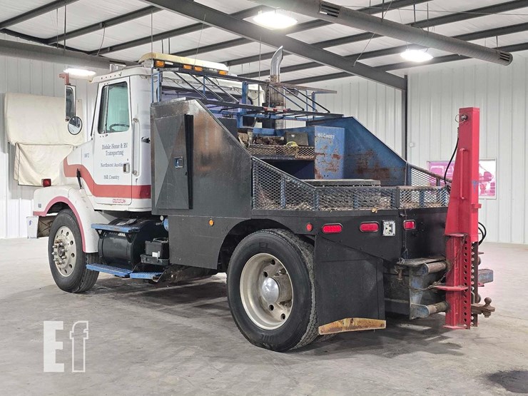 2020-white/gmc-wg-image-4