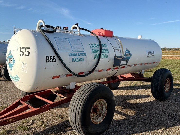11-9-1450-gallon-nh3-tank-16.5l---16.1-sl-tires-image-5