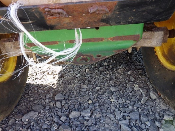 john-deere-lt190-image-11
