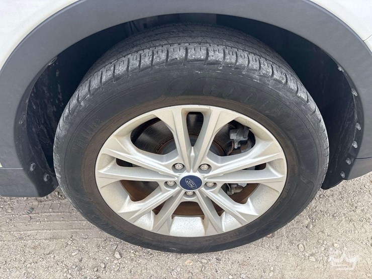 2018-ford-escape-image-26