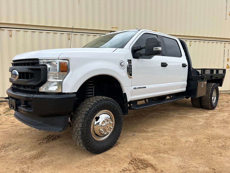 2022-ford-f350-image-1