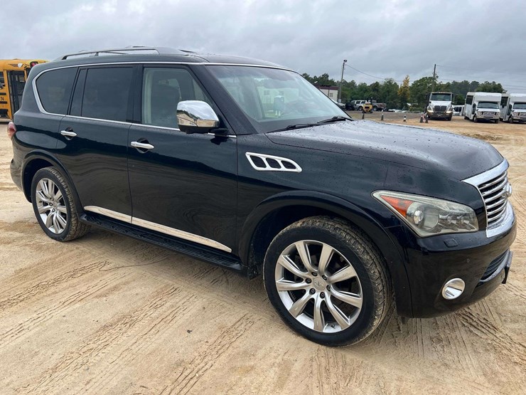 2012-infiniti-qx56-image-4
