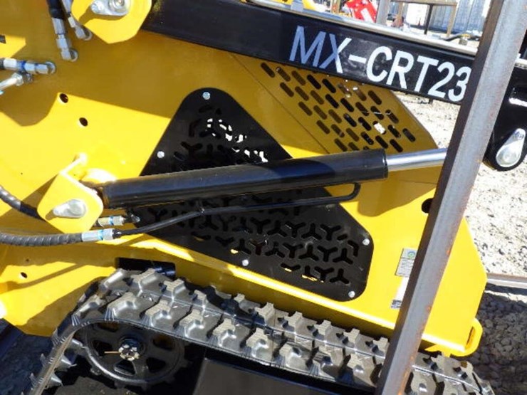 2026-agt-mx-crt23-skid-steer-tracked-loader-image-7