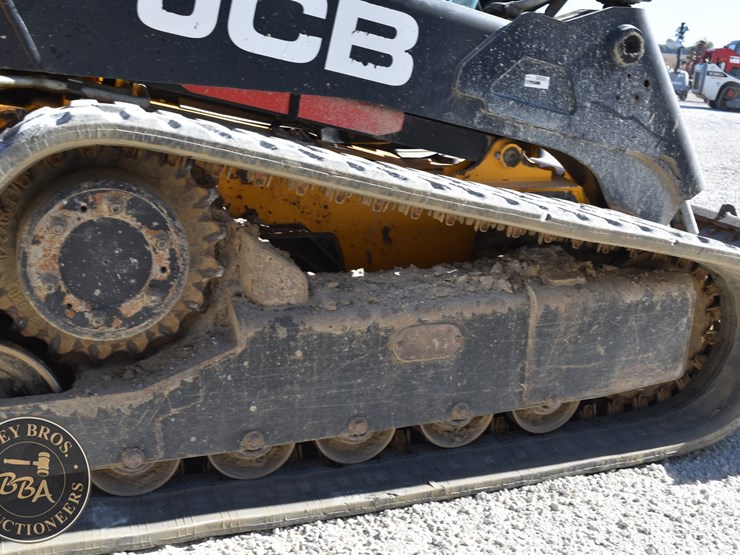 2021-jcb-270t-image-29