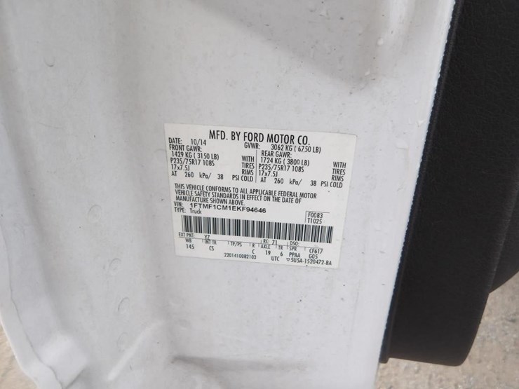 2014-ford-f150-image-18