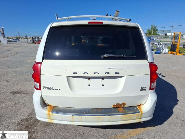 2014-ram-c/v-tradesman-image-6