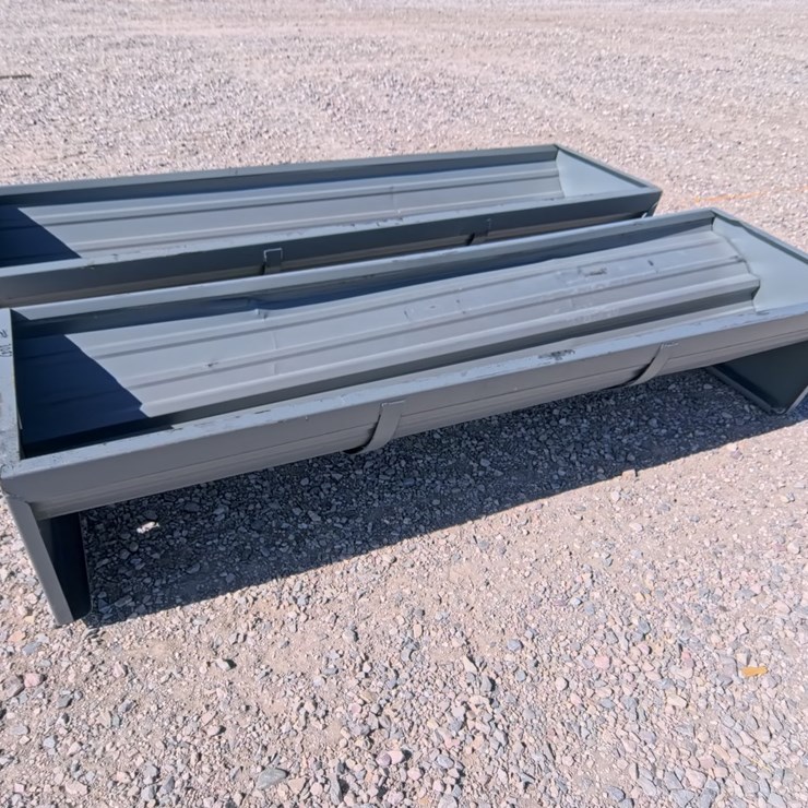 #3057 • NEW 7.5ft Feed Bunks, Slightly Damaged, (2 Count)