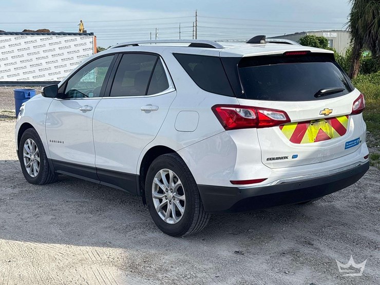 2019-chevrolet-equinox-image-4