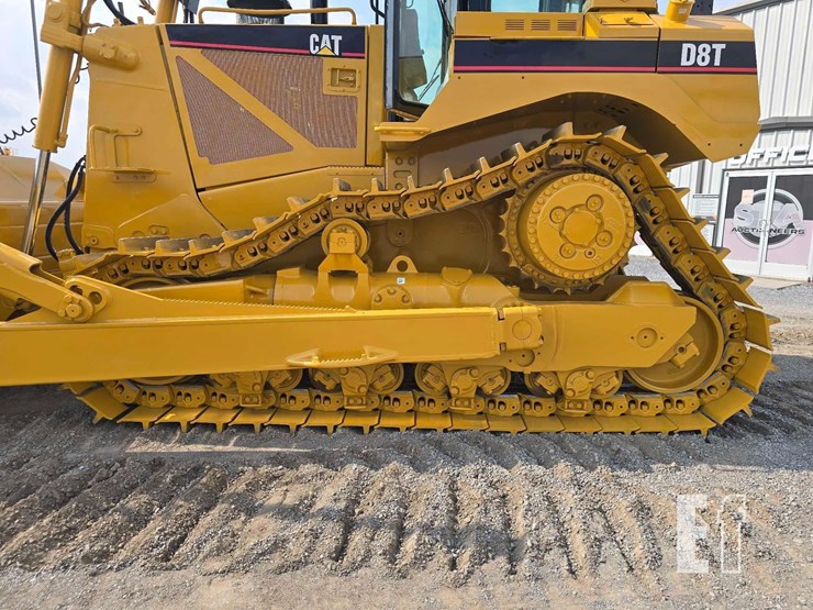 2007-caterpillar-d8t-image-24