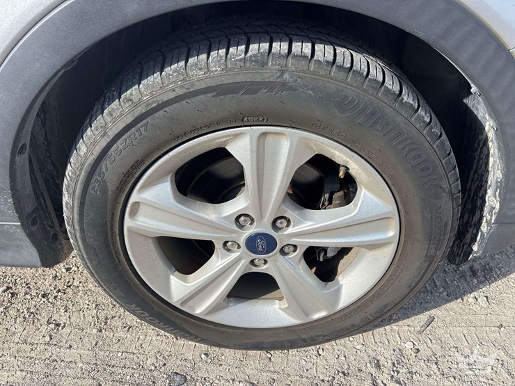 2016-ford-escape-image-28