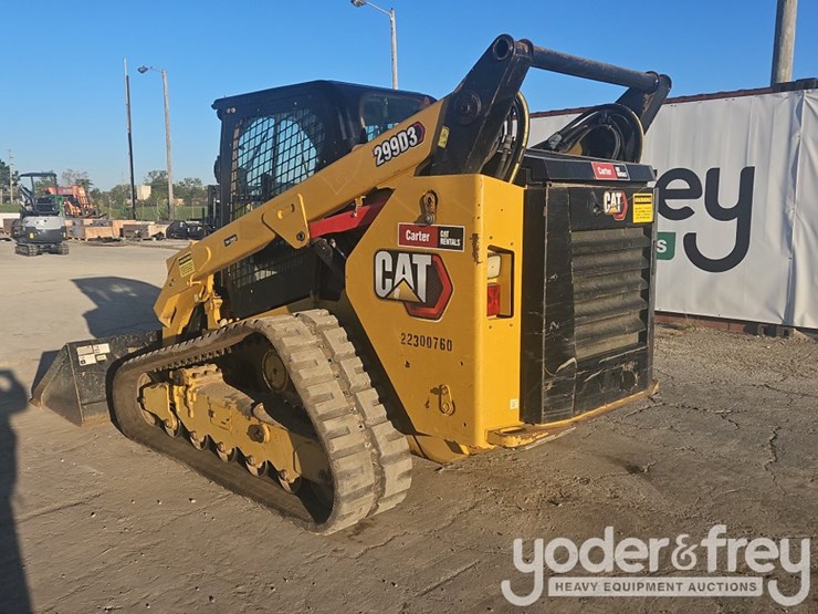 2021-caterpillar-299d3-image-3