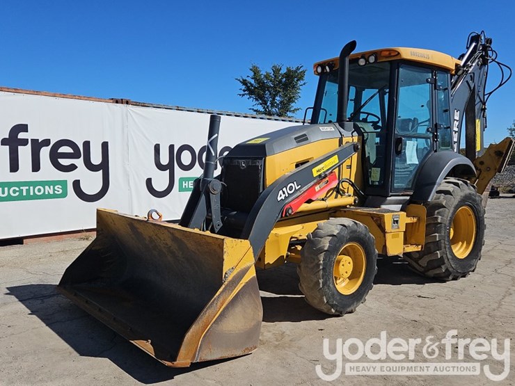 2018-deere-410l-image-1