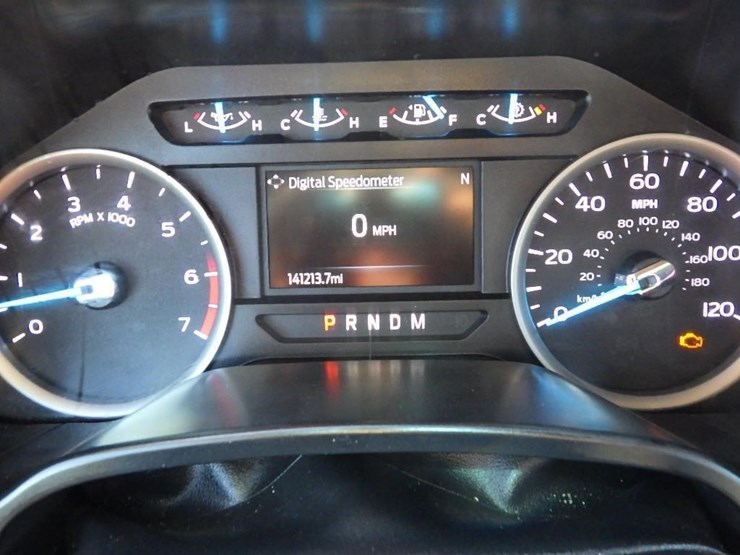 2020-ford-f350-image-39