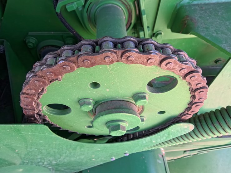 john-deere-569-premium-image-58