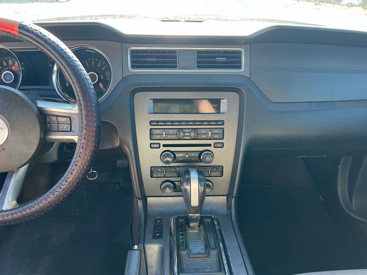 2014-ford-mustang-2-door-coupe-(232,492-miles)-image-15
