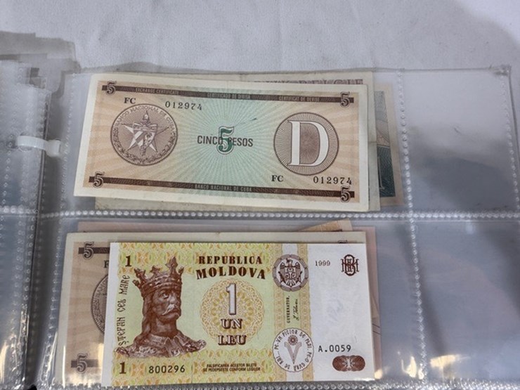 #40310-•-foreign-currency-bank-notes-image-160