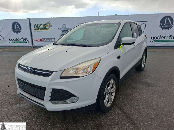 2013-ford-escape-image-1
