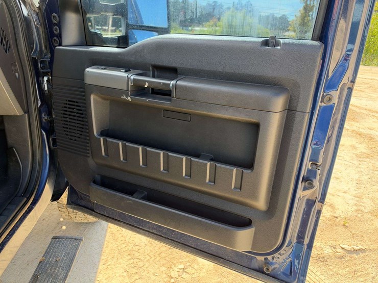 2012-ford-f250-image-17