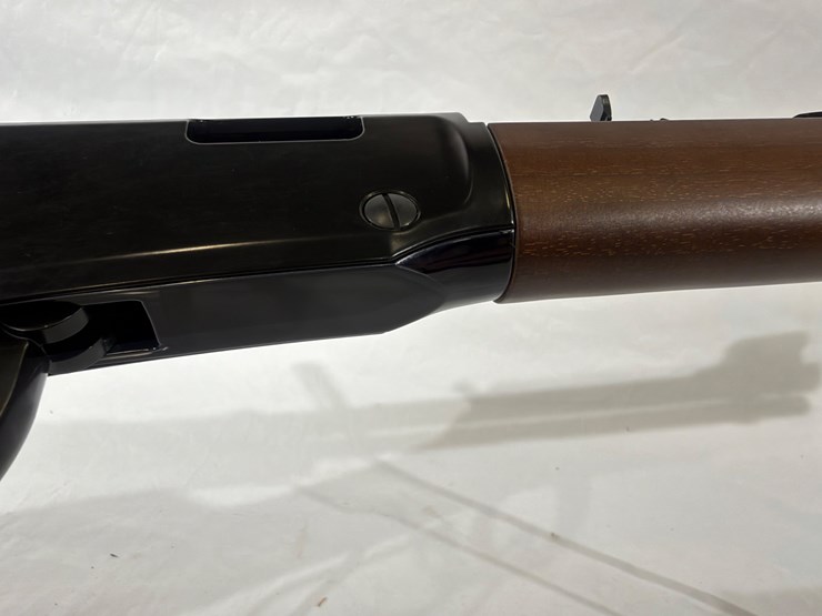 #28-•-henry-lever-action-long-rifle-image-55
