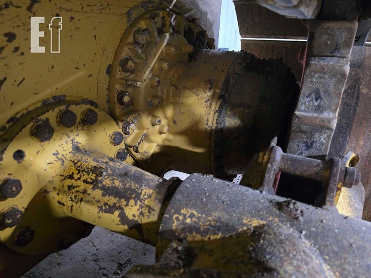 2019-caterpillar-d6k2-lgp-image-25