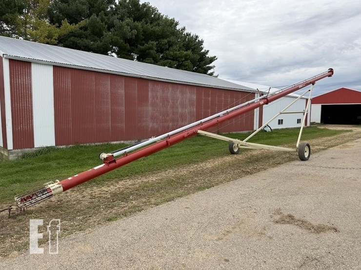 buhler-farm-king-856-image-1