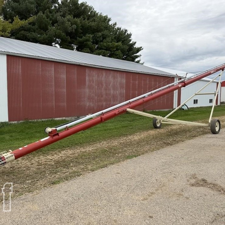 BUHLER FARM KING 856