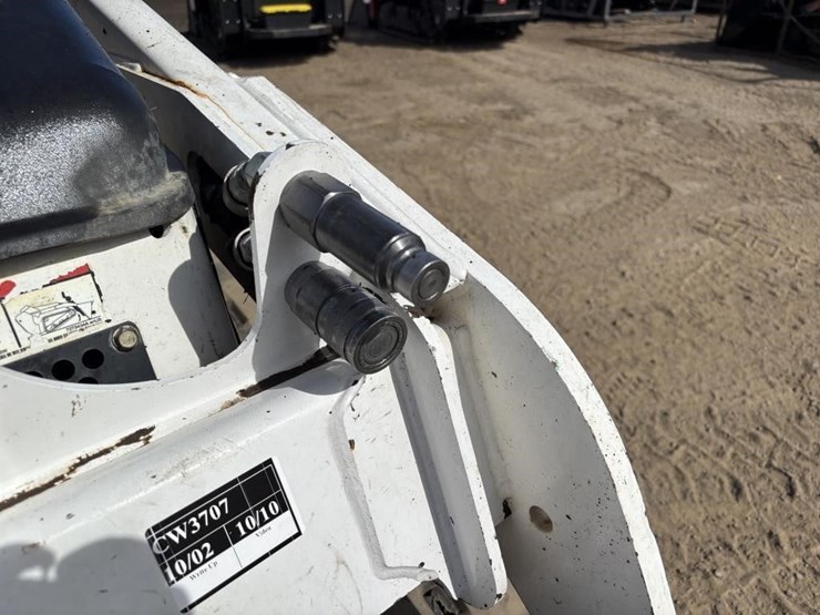 2019-bobcat-mt85-image-11